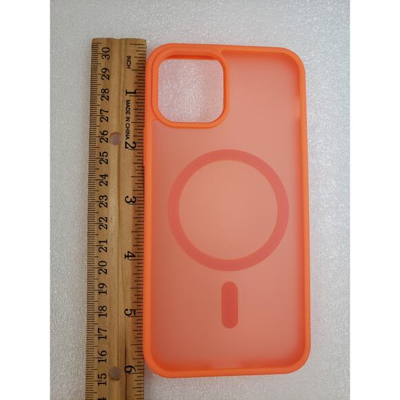 SUPFINE Magnetic for iPhone 12 Case/iPhone 12 Pro Case Compatible with MagSaf... - Picture 4 of 11